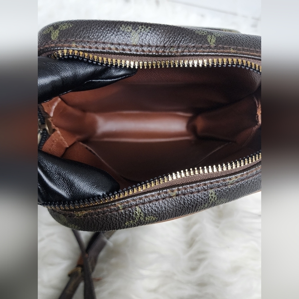 Louis Vuitton Brown Monogram Crossbody Bag - Picture 11 of 12
